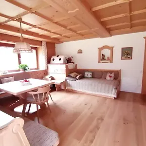 Apartmenthaus Paradise , Innsbruck Österreich